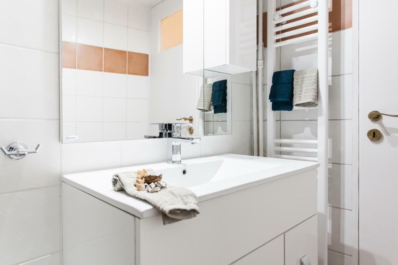 אתונה Classy And Stylish Private Apartment At Acropolis Museum Metro Station מראה חיצוני תמונה