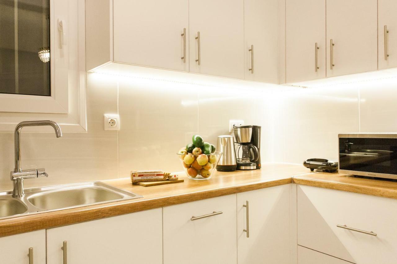 אתונה Classy And Stylish Private Apartment At Acropolis Museum Metro Station מראה חיצוני תמונה