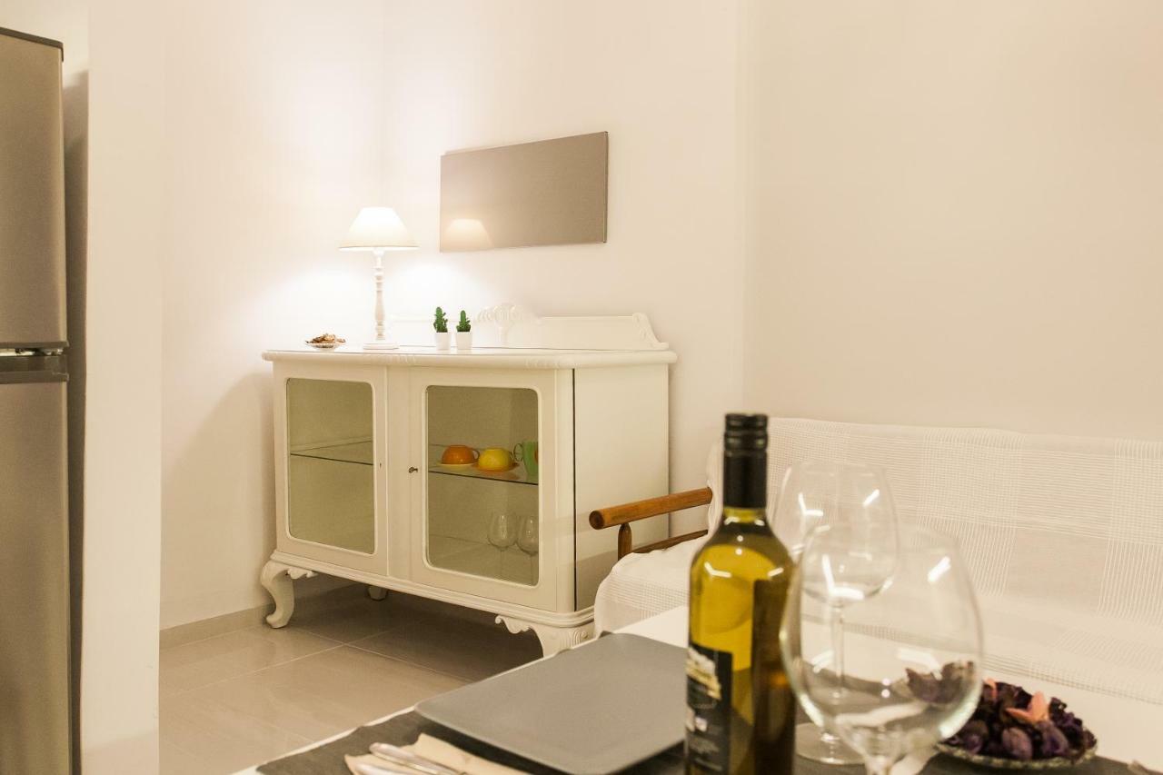 אתונה Classy And Stylish Private Apartment At Acropolis Museum Metro Station מראה חיצוני תמונה